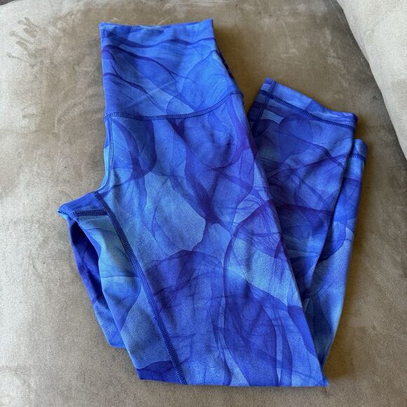 Lululemon Pants Women's 6 Wunder Under Crop Blue Midnight Tulle Gym 22" Inseam - Picture 3 of 8